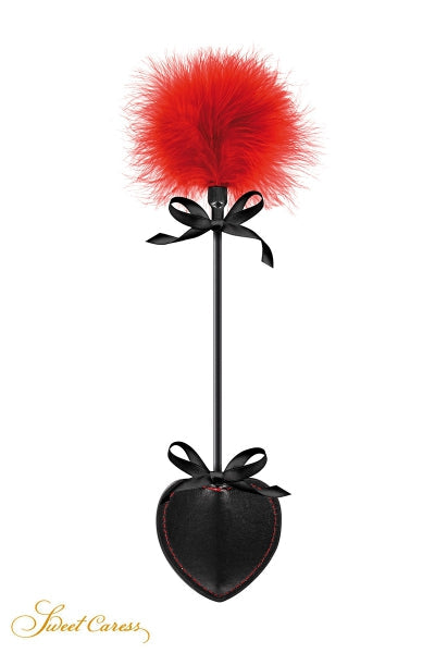 Tapette pique avec pompon rouge - Sweet Caress Sweet Caress